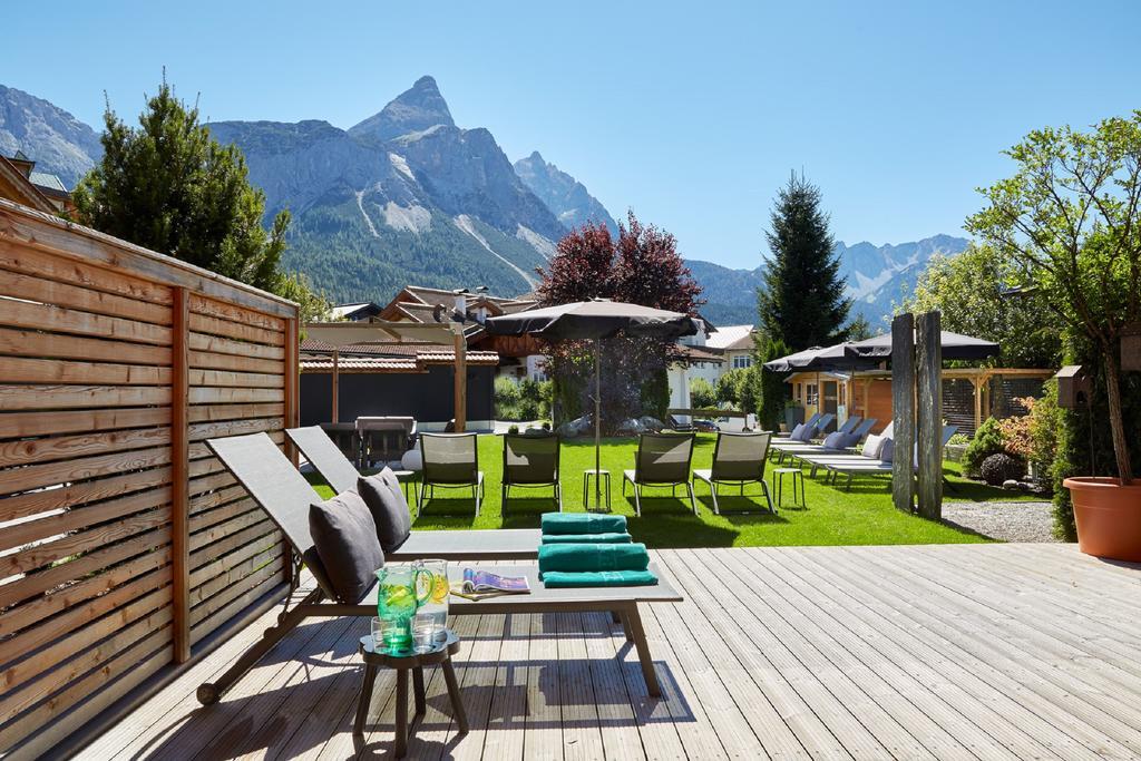 der grüne Baum Mountain Boutique Hotel Ehrwald Exterior foto